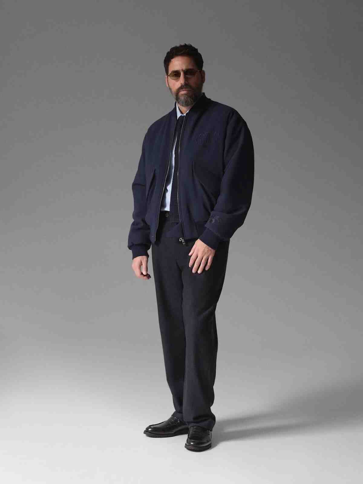 Kith 和喬治-阿瑪尼與紐約尼克斯隊合作推出 2026 季後賽系列 Ronnie Fieg, NBA, KITH - Kith 和喬治-阿瑪尼與紐約尼克斯隊合作推出 2026 季後賽系列