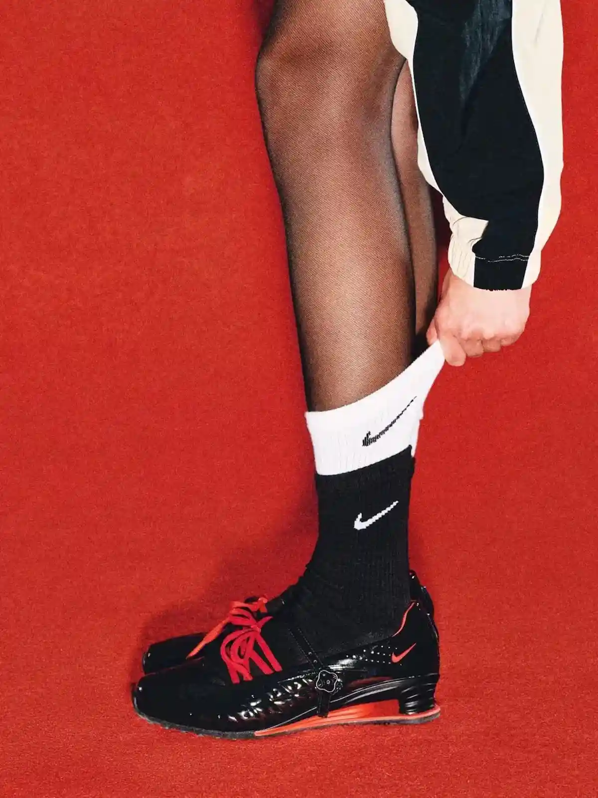 LABELHOOD x Nike Shox Z Calistra "Black Pottery" 4 月 15 日發售 Nike Shox, Nike - LABELHOOD x Nike Shox Z Calistra "Black Pottery" 4 月 15 日發售