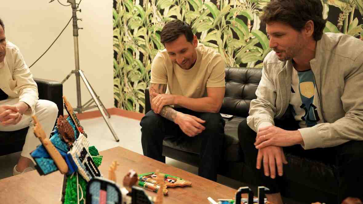 Lionel Messi, LEGO, END - 樂高 FIFA 世界盃系列將梅西、朗拿度、姆巴佩和小維尼帶到磚塊中