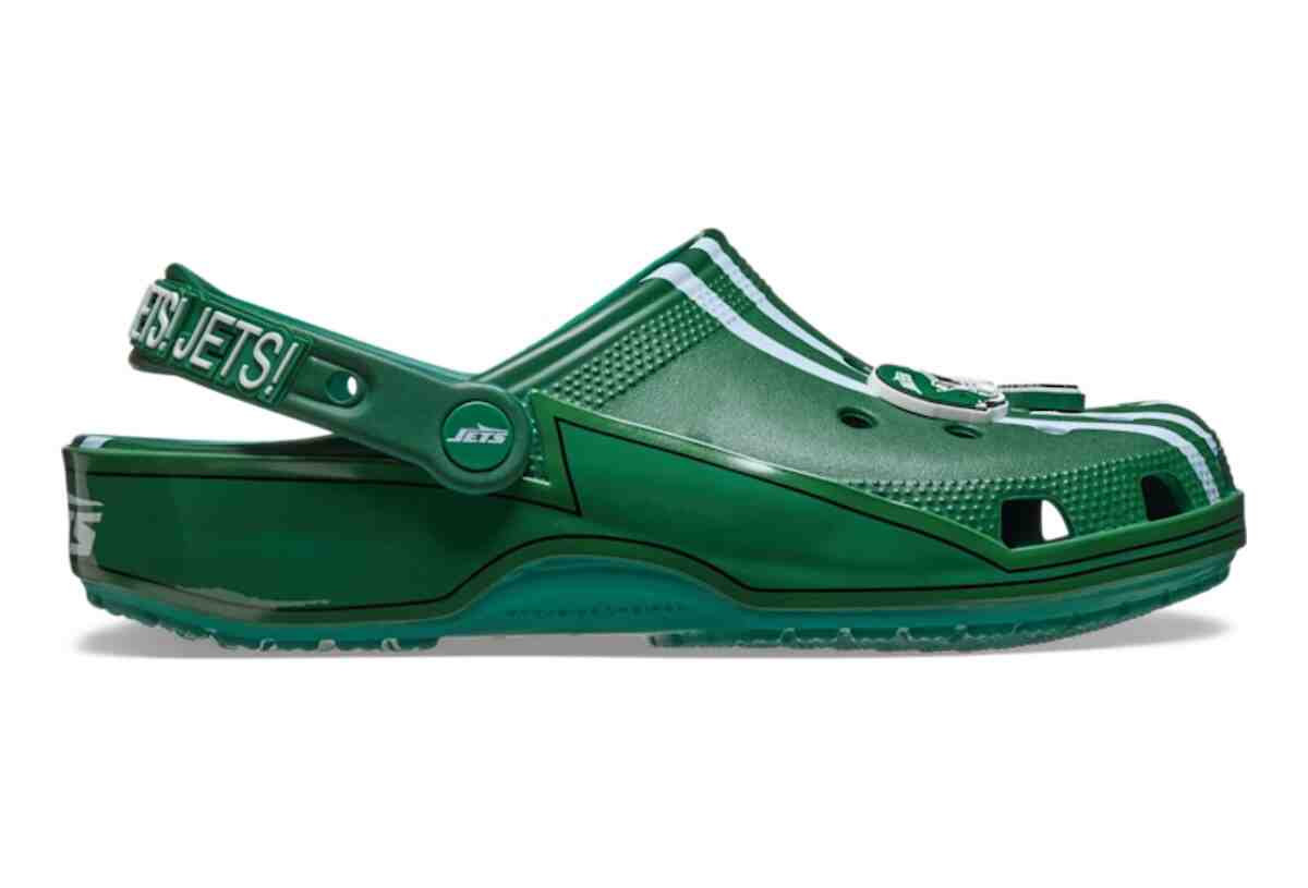 NFL x Crocs 經典木屐 2026 春季系列 4 月 14 日發佈 Crocs, ANTA - NFL x Crocs 經典木屐 2026 春季系列 4 月 14 日發佈