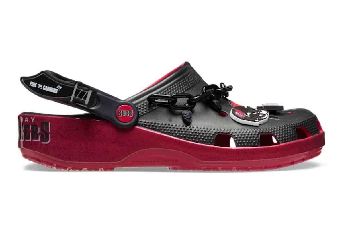 NFL x Crocs 經典木屐 2026 春季系列 4 月 14 日發佈 Crocs, ANTA - NFL x Crocs 經典木屐 2026 春季系列 4 月 14 日發佈