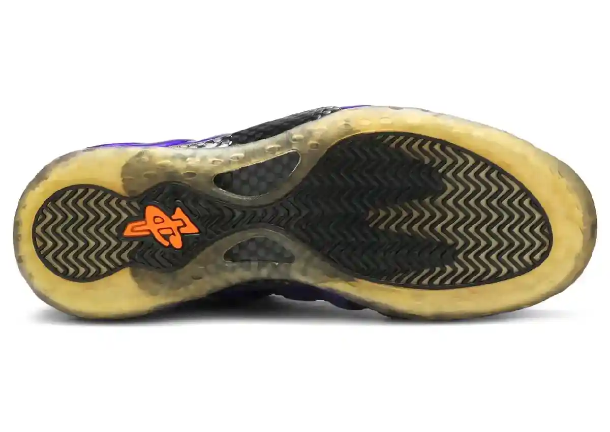 耐克 Air Foamposite One "菲尼克斯太陽隊 "2027 年春季回歸 Nike Air Foamposite One, Nike, NBA - 耐克 Air Foamposite One "菲尼克斯太陽隊 "2027 年春季回歸