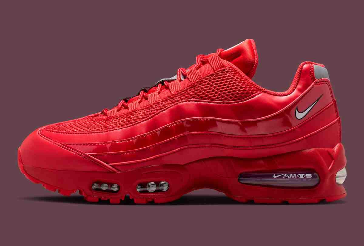 耐克 Air Max 95 "Total 90 "採用了大膽的大學紅配色 Nike Air Max 95, Nike Air Max, Nike, Air Max 95 - 耐克 Air Max 95 "Total 90 "採用了大膽的大學紅配色