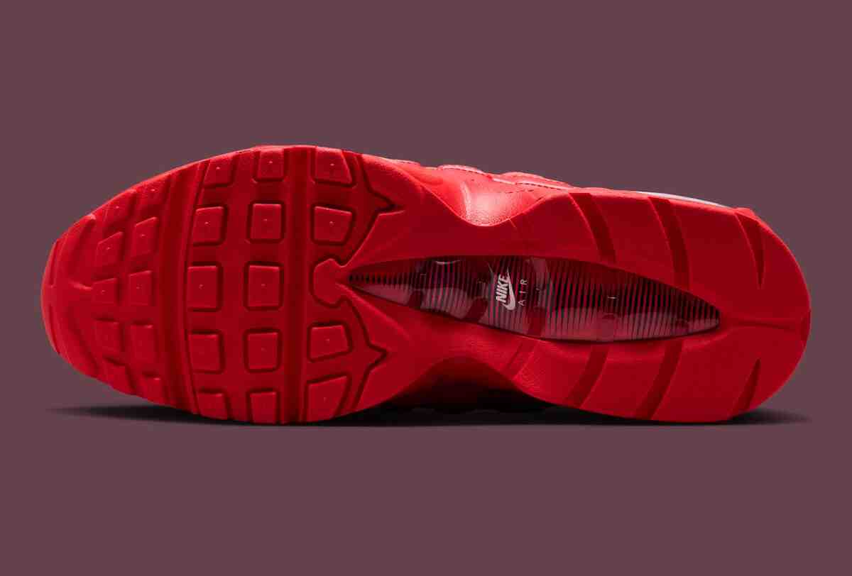 耐克 Air Max 95 "Total 90 "採用了大膽的大學紅配色 Nike Air Max 95, Nike Air Max, Nike, Air Max 95 - 耐克 Air Max 95 "Total 90 "採用了大膽的大學紅配色