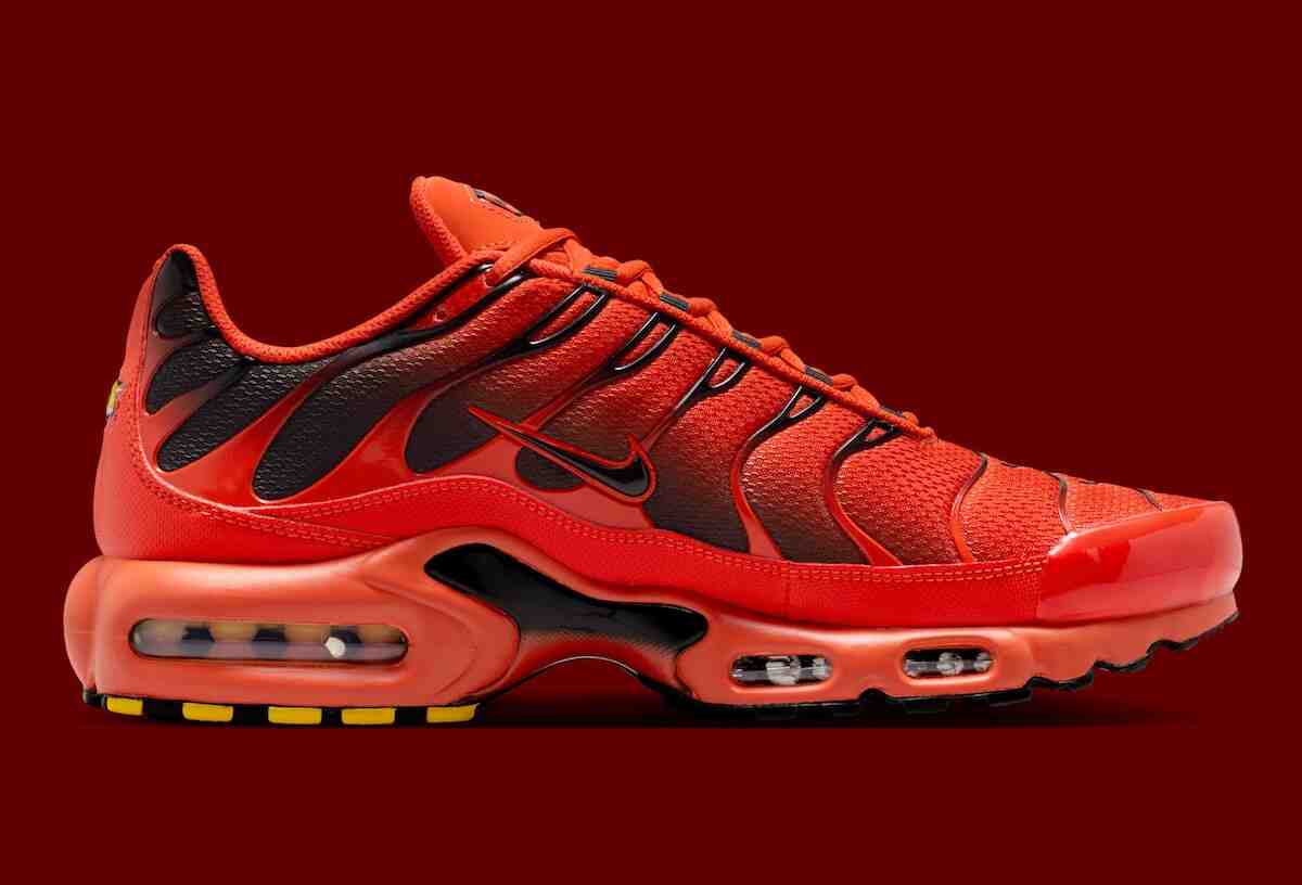 Nike Air Max Plus, Nike Air Max, Nike - 耐克 Air Max Plus "Picante紅 "帶來鮮明的紅黑配色