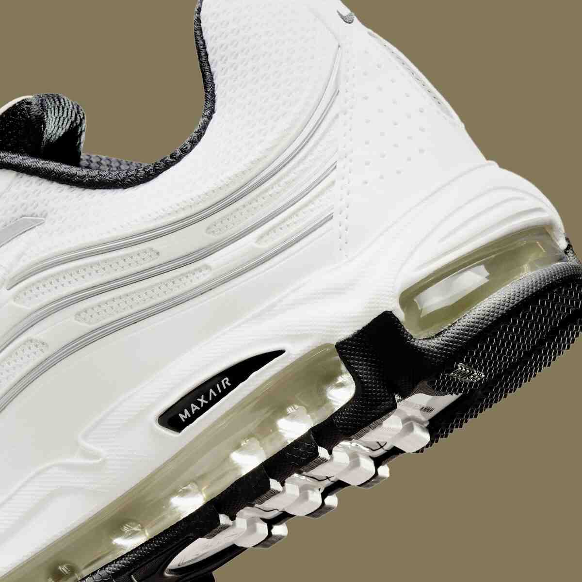 耐克 Air Max TL 2.5 採用簡潔的 "白/黑 "配色 Nike Air Max TL 2.5, Nike Air Max TL, Nike Air Max, Nike - 耐克 Air Max TL 2.5 採用簡潔的 "白/黑 "配色