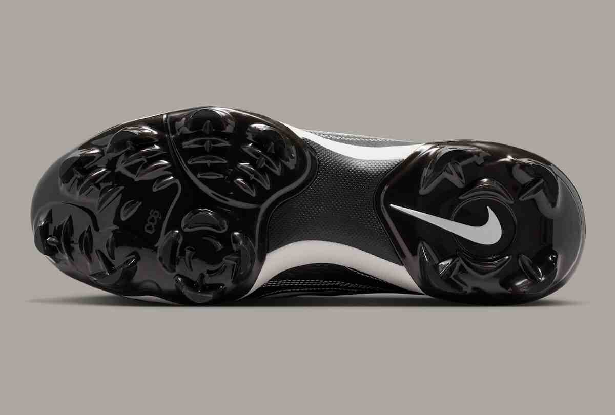 耐克為 "傑基-羅賓遜日 "提供鋒利的鑽石型球鞋 Nike Diamond Standout, Nike - 耐克為 "傑基-羅賓遜日 "提供鋒利的鑽石型球鞋