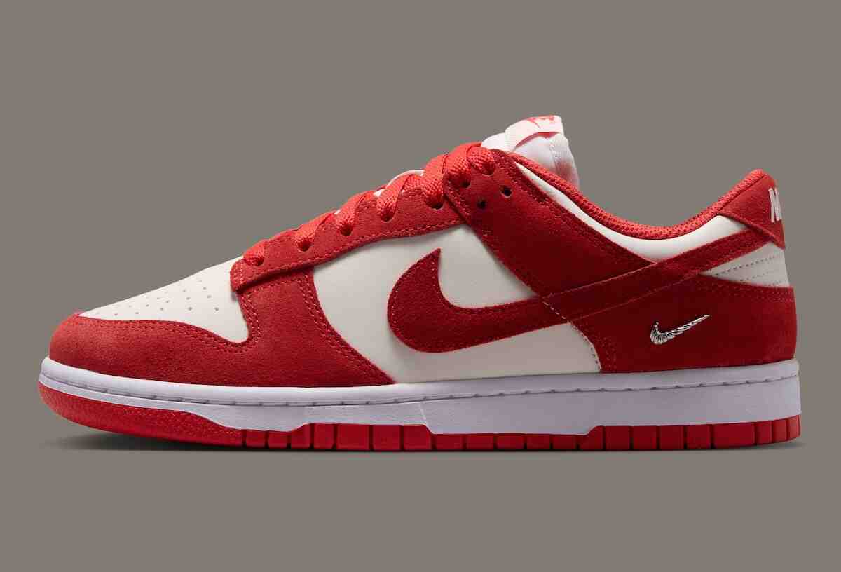 耐克 Dunk Low "迷你 Swoosh "系列讓經典輪廓煥然一新 Nike Dunk Low, Nike - 耐克 Dunk Low "迷你 Swoosh "系列讓經典輪廓煥然一新