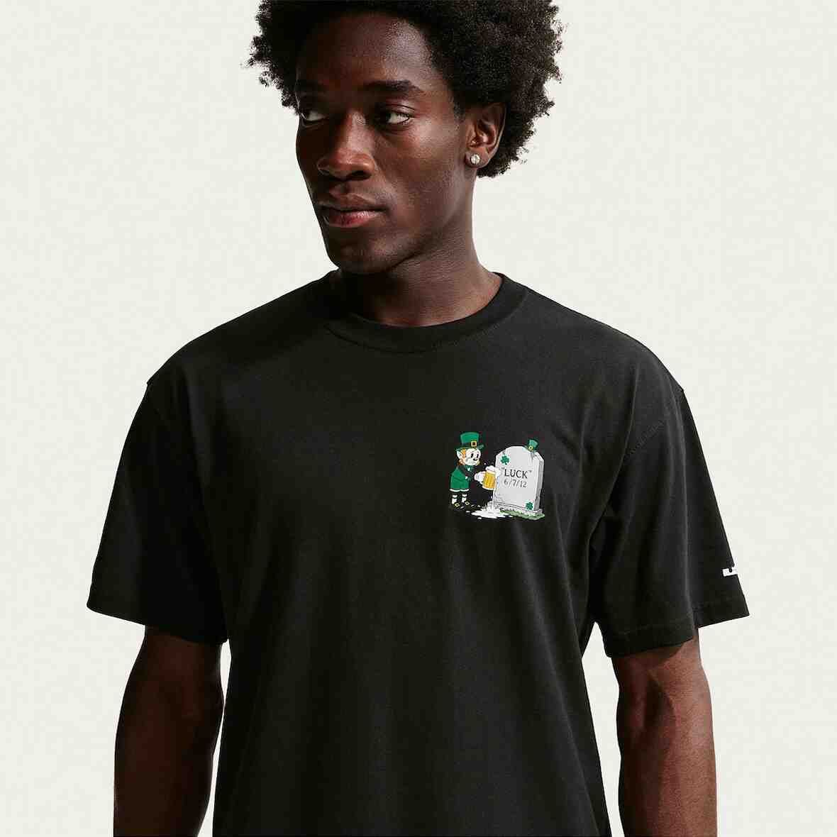 Nike LeBron 23, Nike - 耐克勒布朗 "善意 "服裝系列現已上市