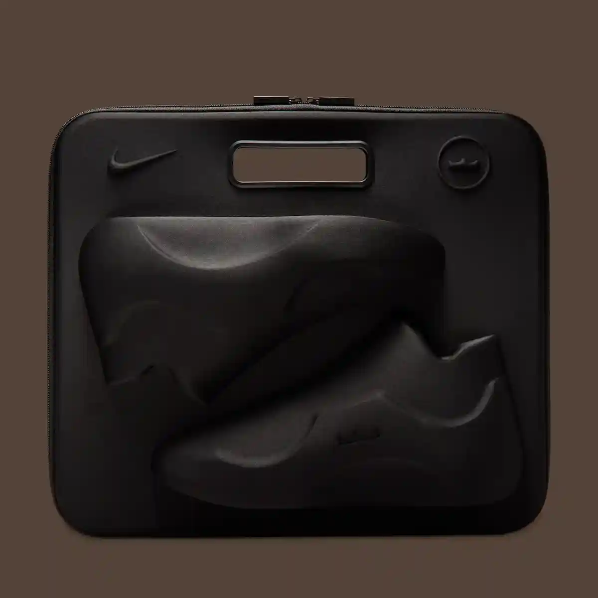 Victor Wembanyama, Nike LeBron 23, Nike, Giannis Antetokounmpo, Devin Booker - 耐克 LeBron 23 "警告標簽 "的官方照片