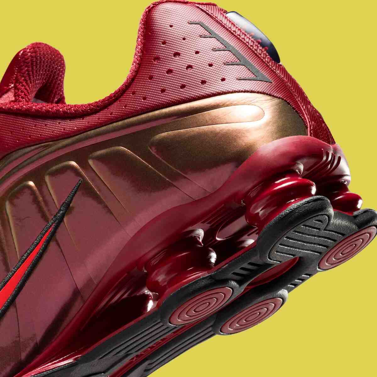 耐克 Shox R4 "鋼鐵俠 "紅銅配色未來感十足 Nike Shox, Nike - 耐克 Shox R4 "鋼鐵俠 "紅銅配色未來感十足