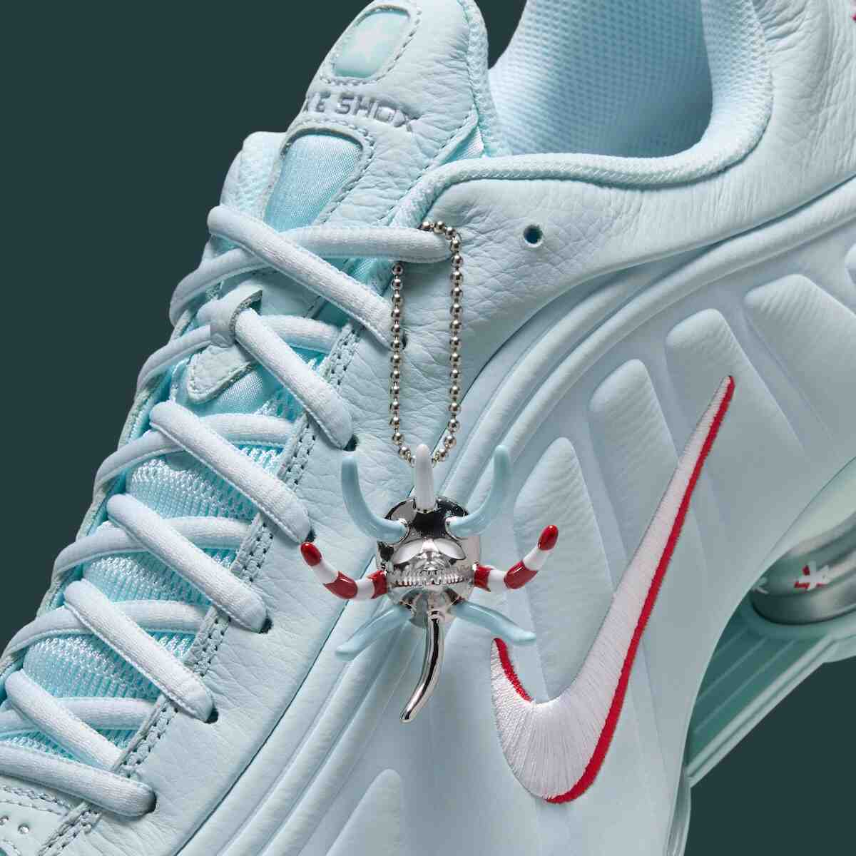 Nike Shox, Nike - 耐克 Shox R4 為紐約市波多黎各日遊行致敬