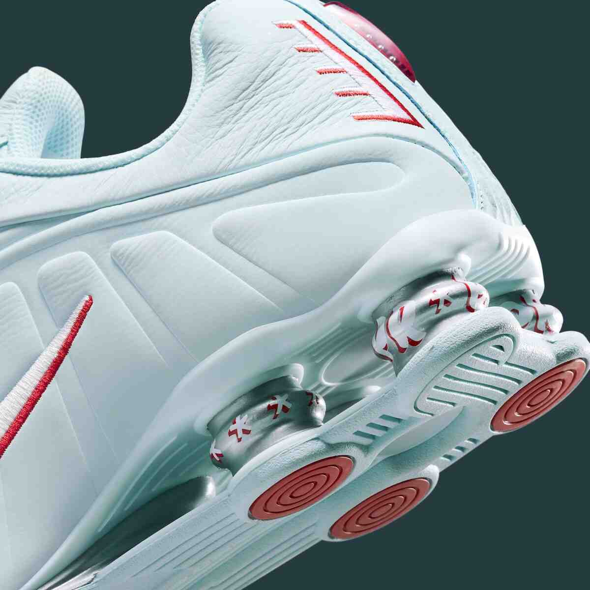 Nike Shox, Nike - 耐克 Shox R4 為紐約市波多黎各日遊行致敬