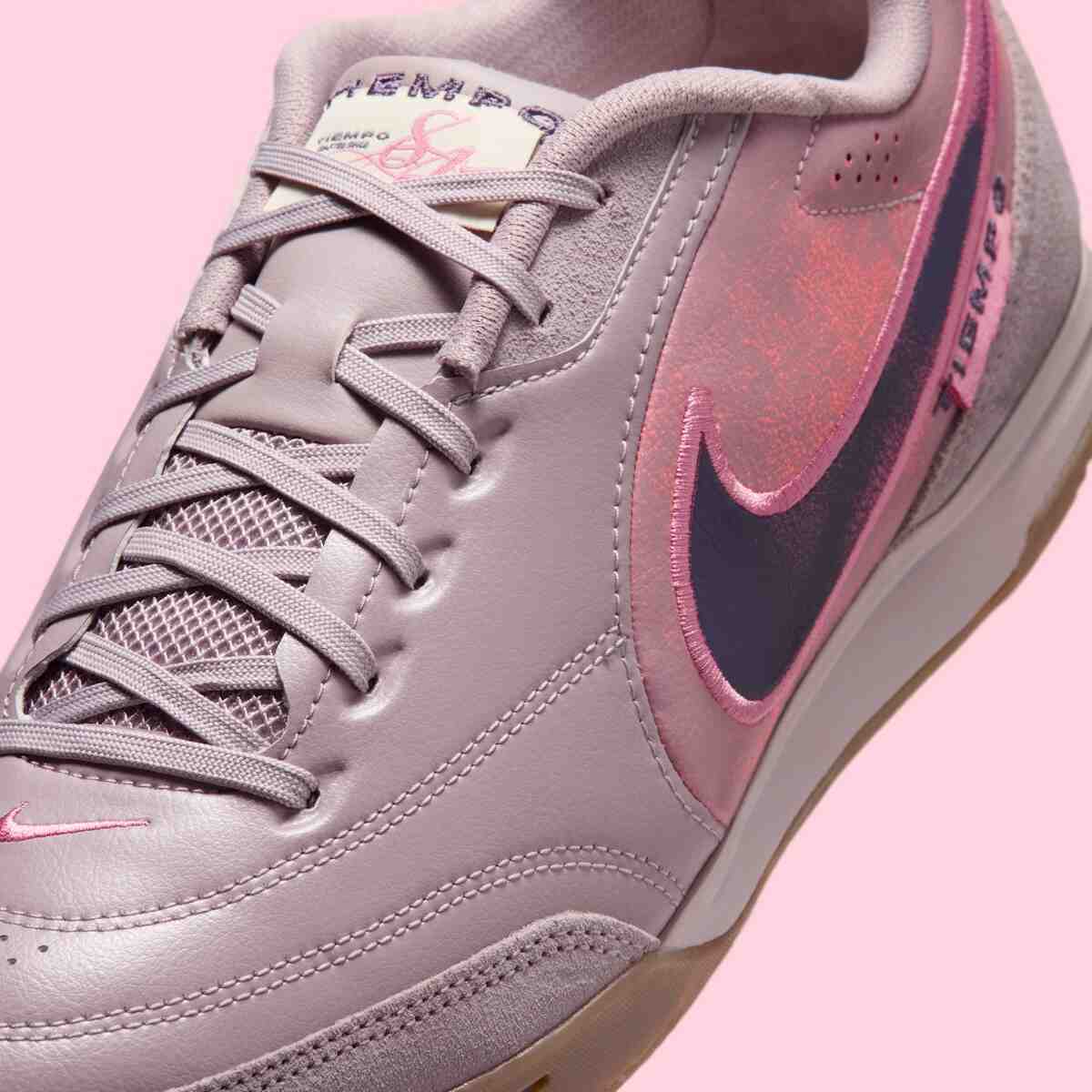 耐克 Tiempo Streetgato 預老化包為室內經典款式注入古樸風情 Nike Tiempo, Nike - 耐克 Tiempo Streetgato 預老化包為室內經典款式注入古樸風情