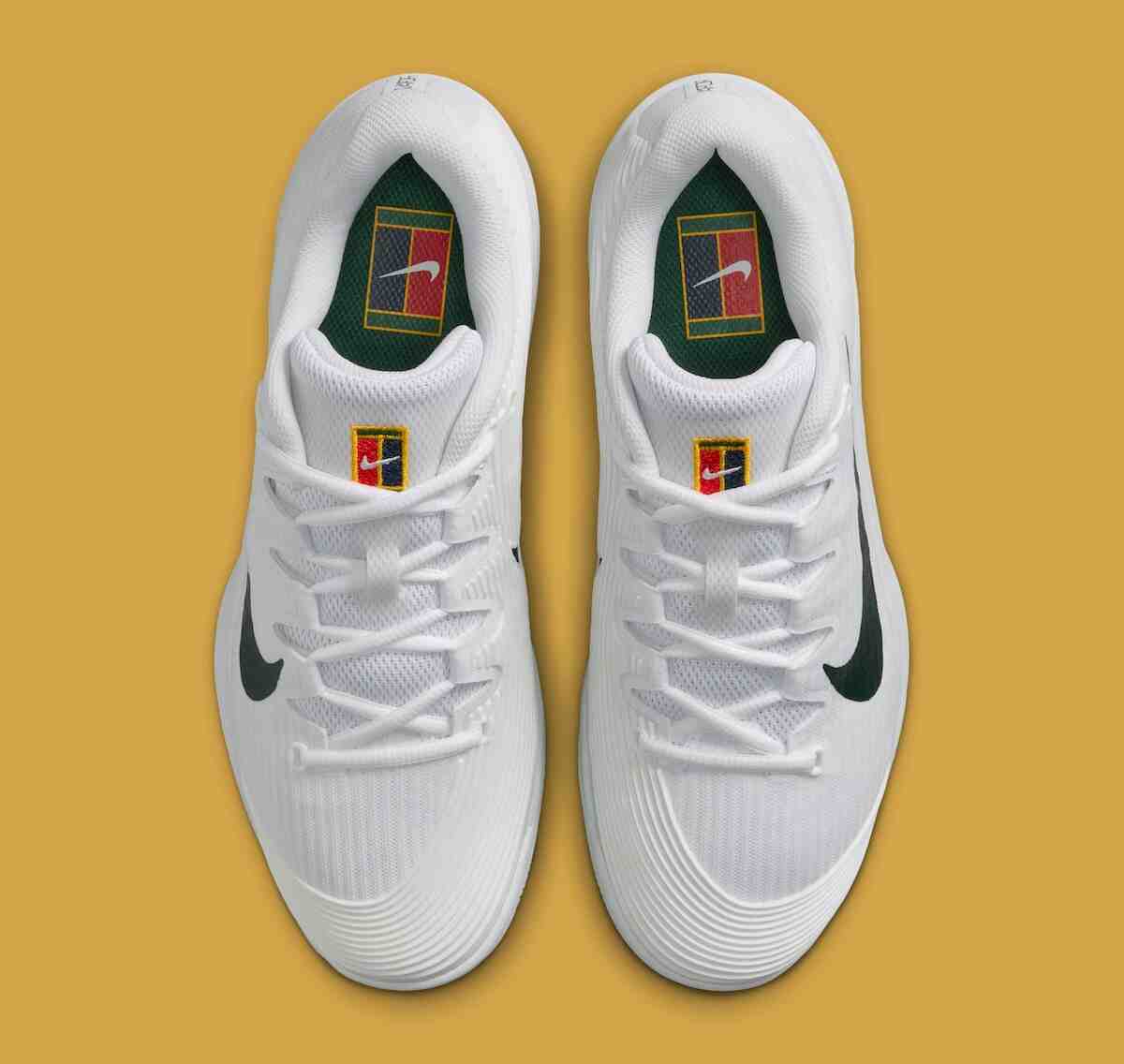 Nike Vapor 12 Hypersmash, Nike Tennis, Nike - 耐克 Vapor 12 Hypersmash "溫布爾登 "套裝提供經典賽事顏色