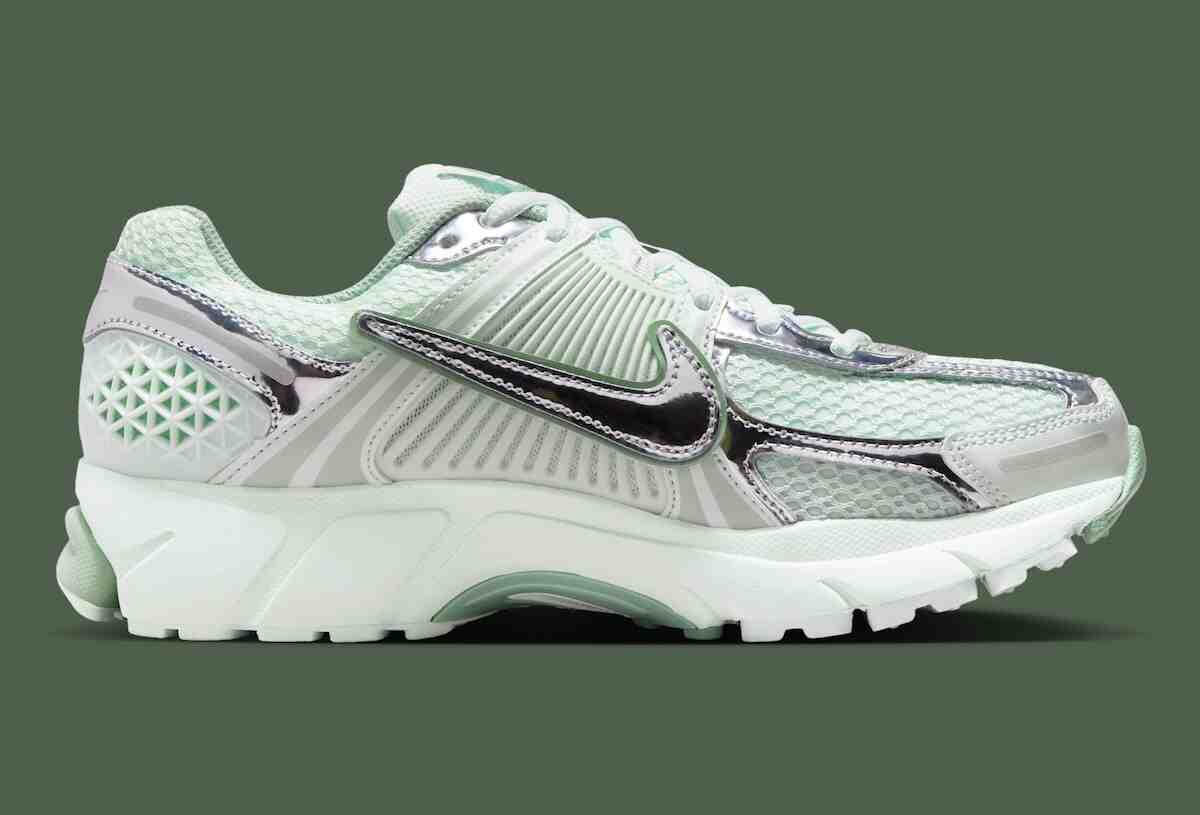 Nike Zoom Vomero 5, Nike - 耐克 Zoom Vomero 5 "裸綠 "為 2026 年夏季帶來柔和的鍍鉻效果