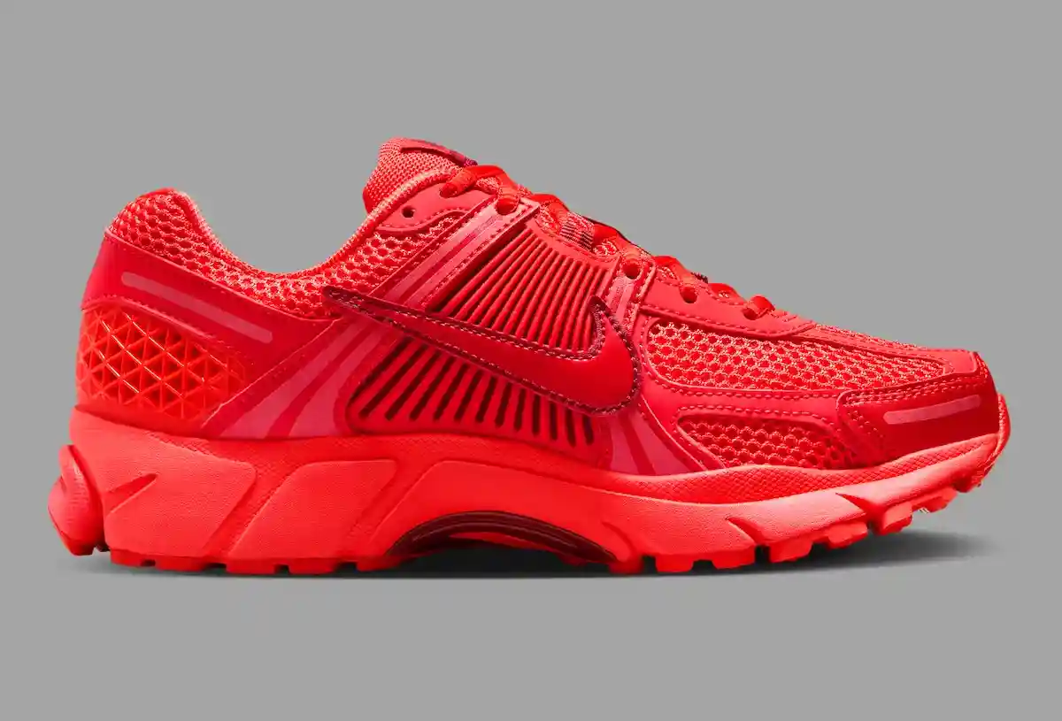 YEEZY, Nike Zoom Vomero 5, Nike - 耐克 Zoom Vomero 5 "淺緋紅 "散發 "紅色十月 "氣息
