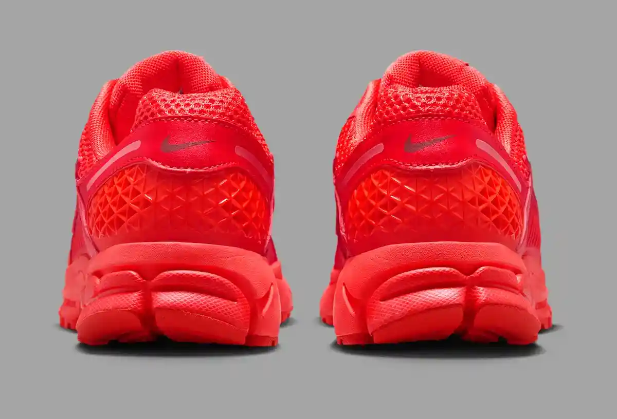 YEEZY, Nike Zoom Vomero 5, Nike - 耐克 Zoom Vomero 5 "淺緋紅 "散發 "紅色十月 "氣息