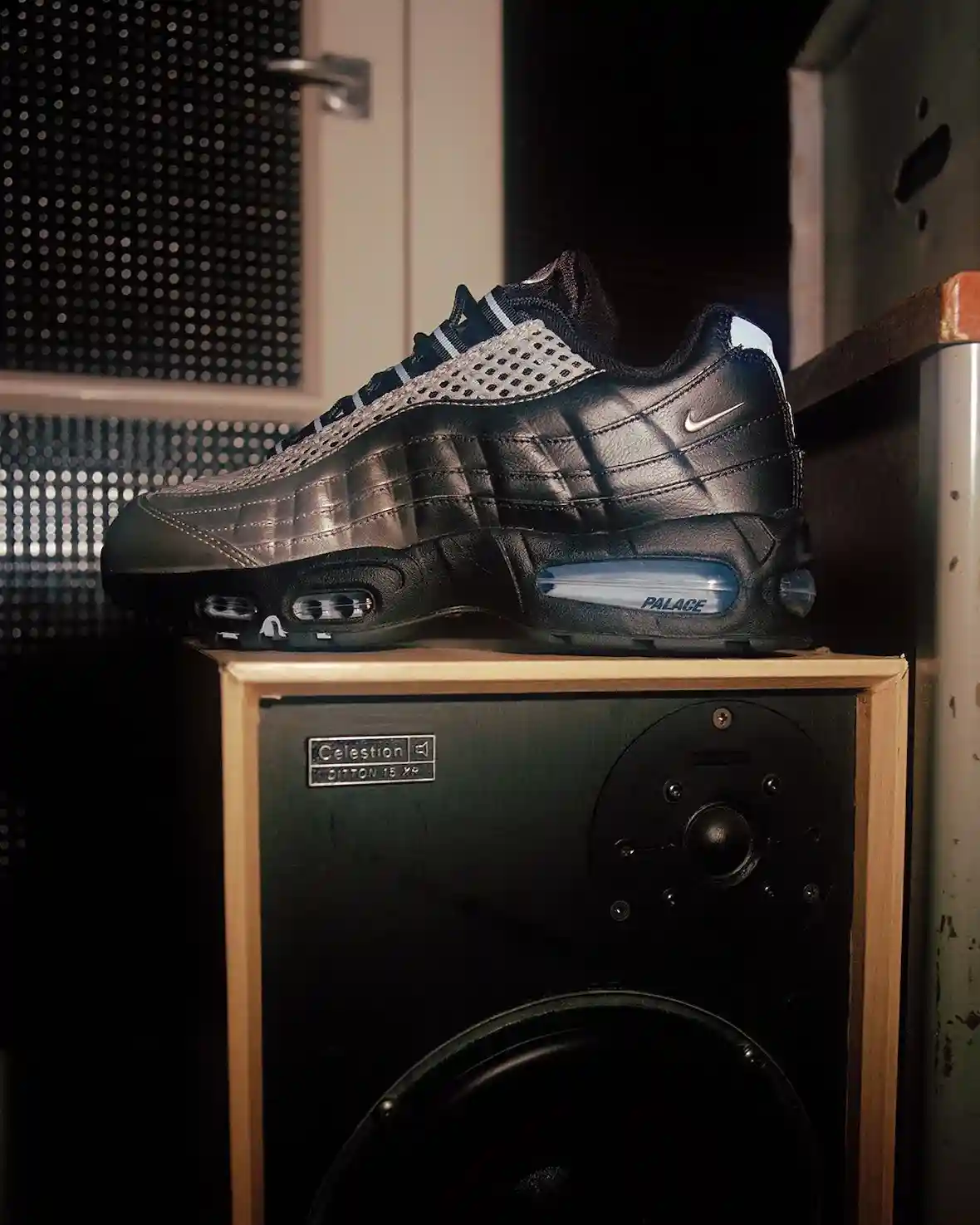Palace x Nike Air Max 95 於 4 月 10 日發佈 Palace Skateboards, Palace, Nike Air Max 95, Nike - Palace x Nike Air Max 95 於 4 月 10 日發佈