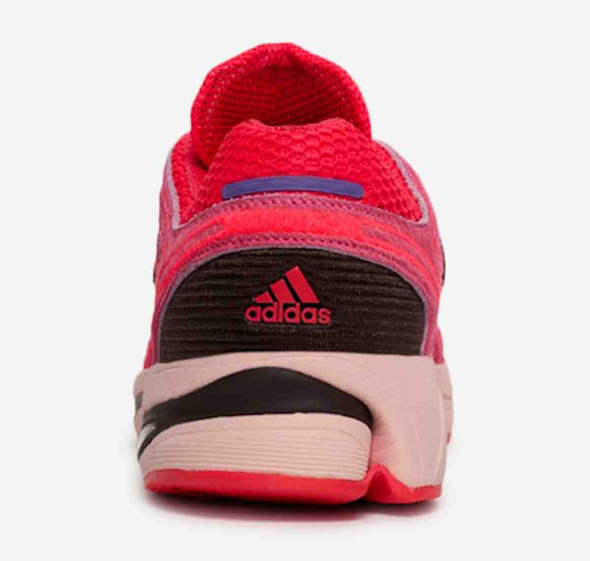 SNIPES 賦予 adidas Adistar Control 5 "被愛 "超越鞋類的信息 adidas Adistar Control 5, adidas - SNIPES 賦予 adidas Adistar Control 5 "被愛 "超越鞋類的信息