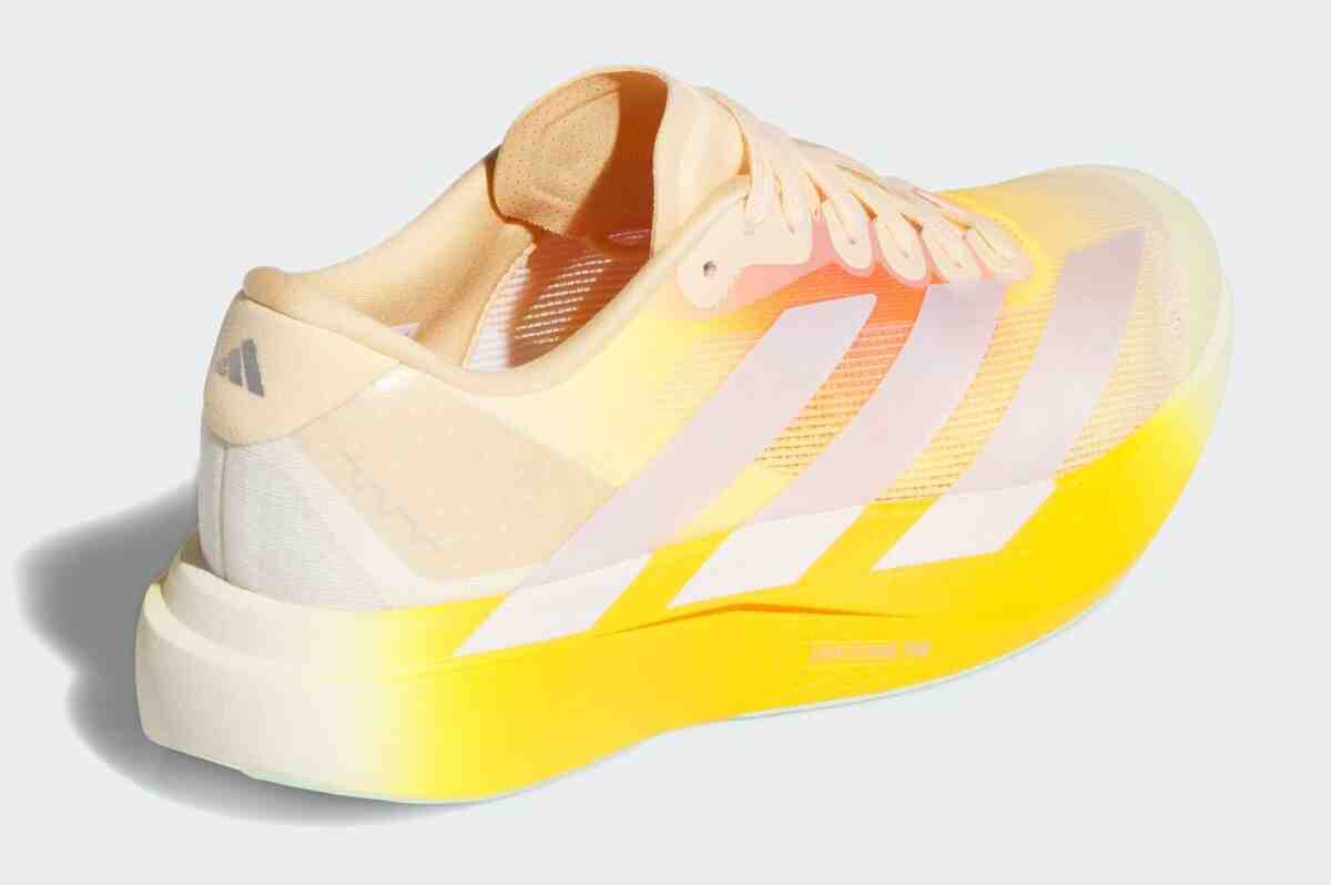 Social Status, adidas adiZero, adidas - 惠特克集團 x adidas Adizero Evo SL "請勿復制 "於 4 月 17 日發佈