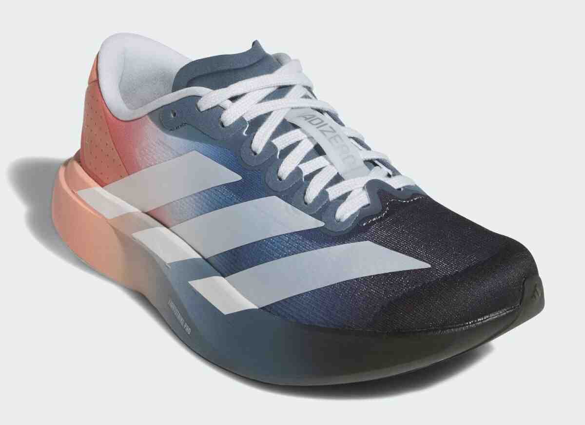 Social Status, adidas adiZero, adidas - 惠特克集團 x adidas Adizero Evo SL "請勿復制 "於 4 月 17 日發佈